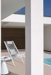 POLTRONA LOUNGE ALOHA BIANCO CON CUSCINI