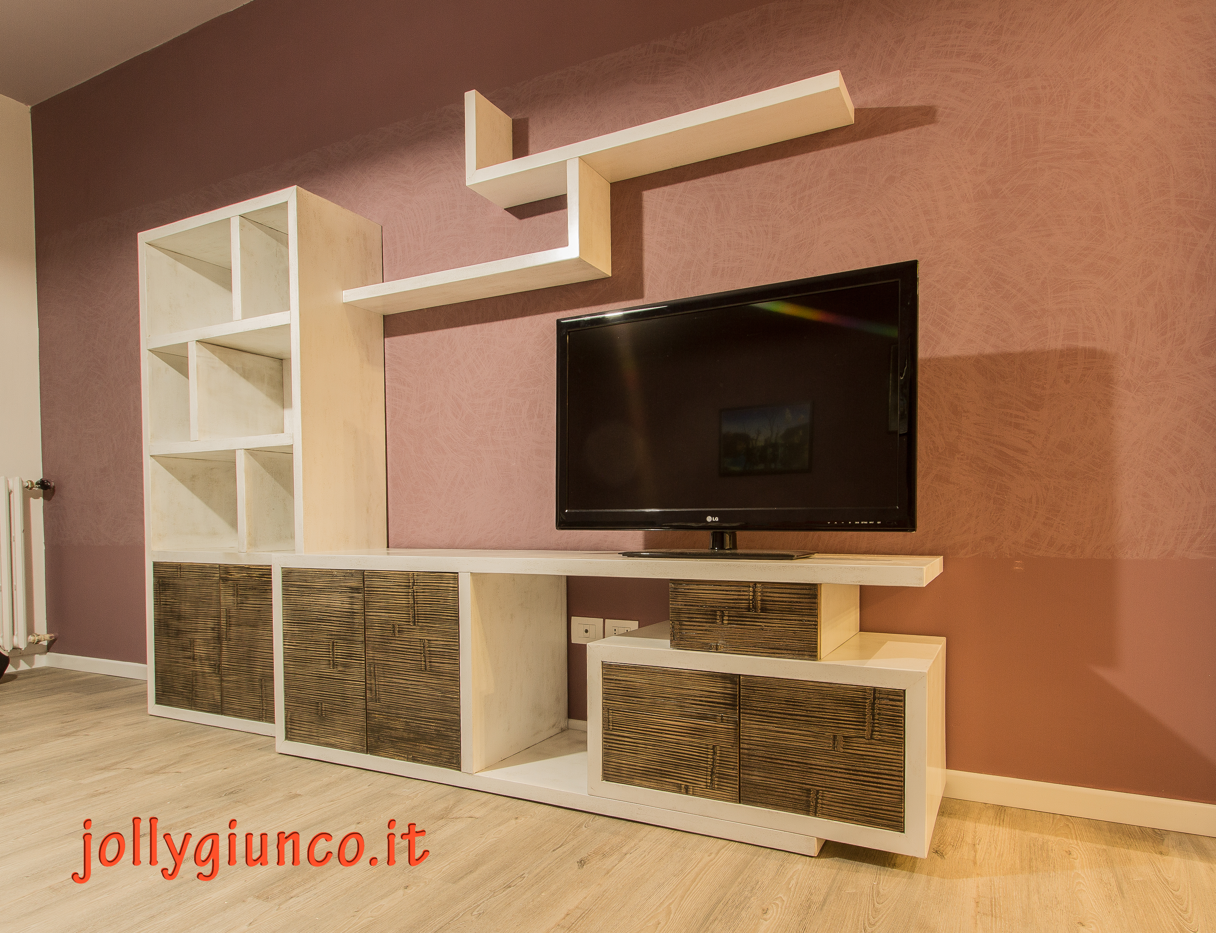 Soggiorno bianco e divano : soggiorno bianco e divano. soggiorno ...