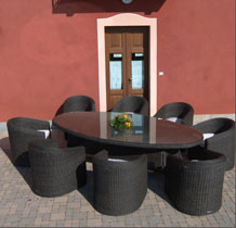 TAVOLO POLYRATTAN CON 8 POLTRONE RIO MOCHA LUSSO