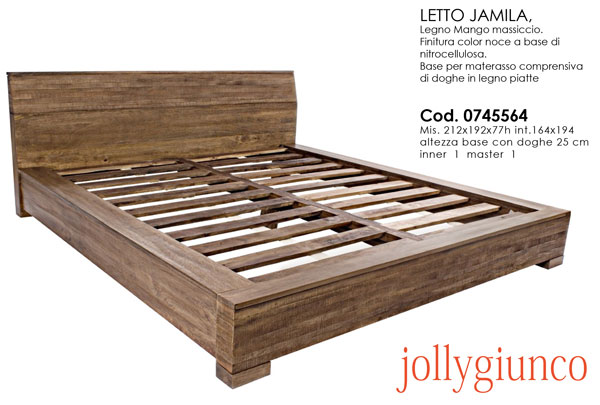 Letto etnico in legno